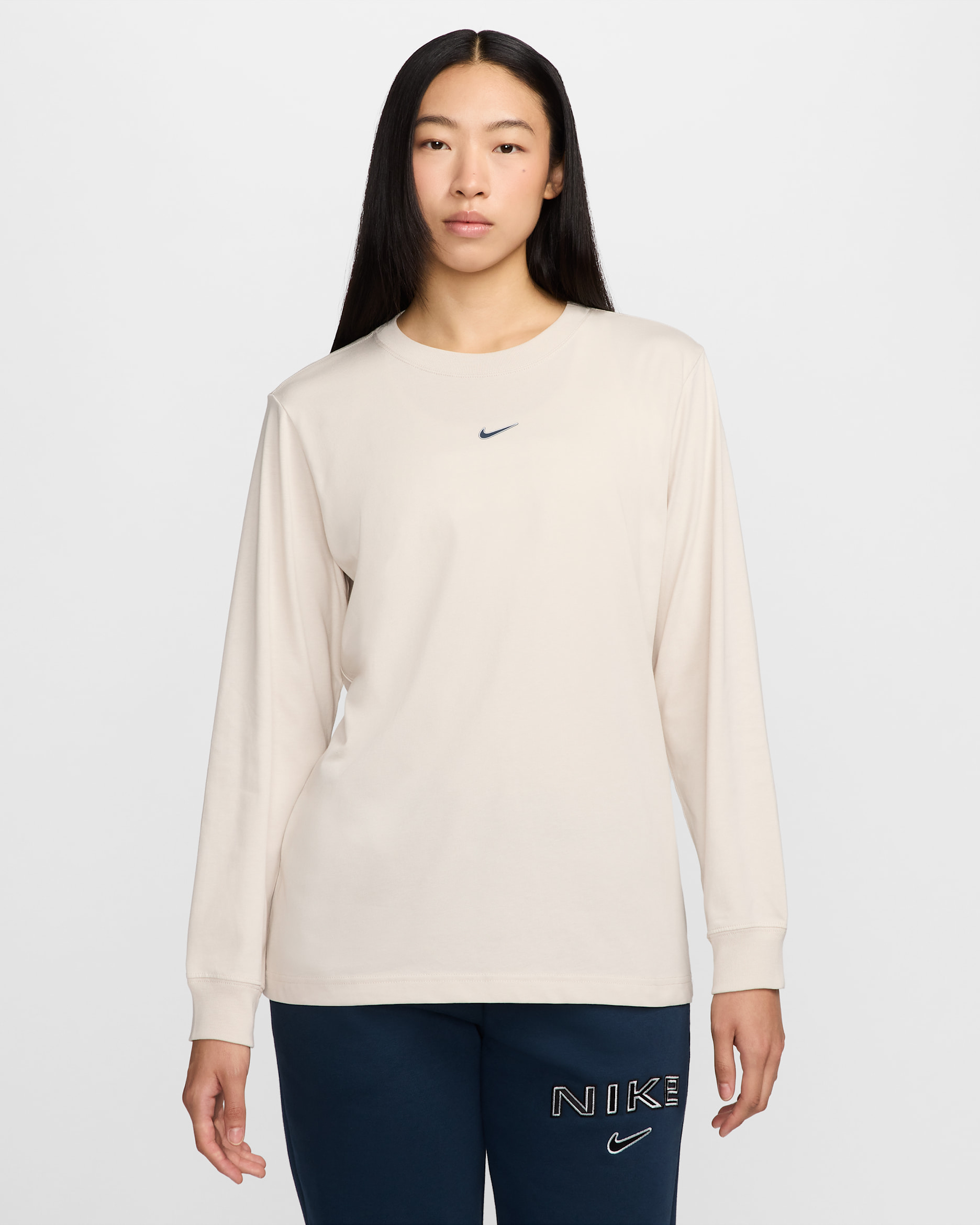 Nike NN ロングスリーブS NIKE公式】ナイキ スポーツウェア ウィメンズ ルーズ ロングスリーブ T